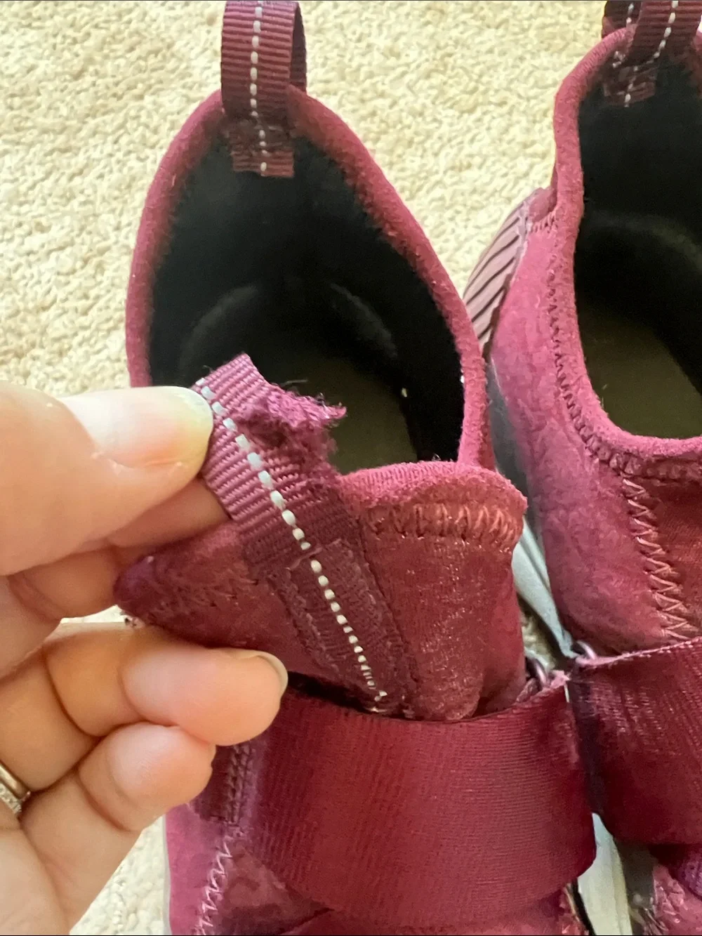Sorel Kinetic Maroon Athletic Sneakers